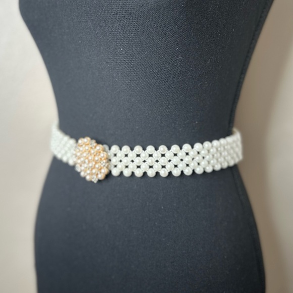 Women's Elastic Pearl Rhinestone Waist Belt - Picture 4 of 7